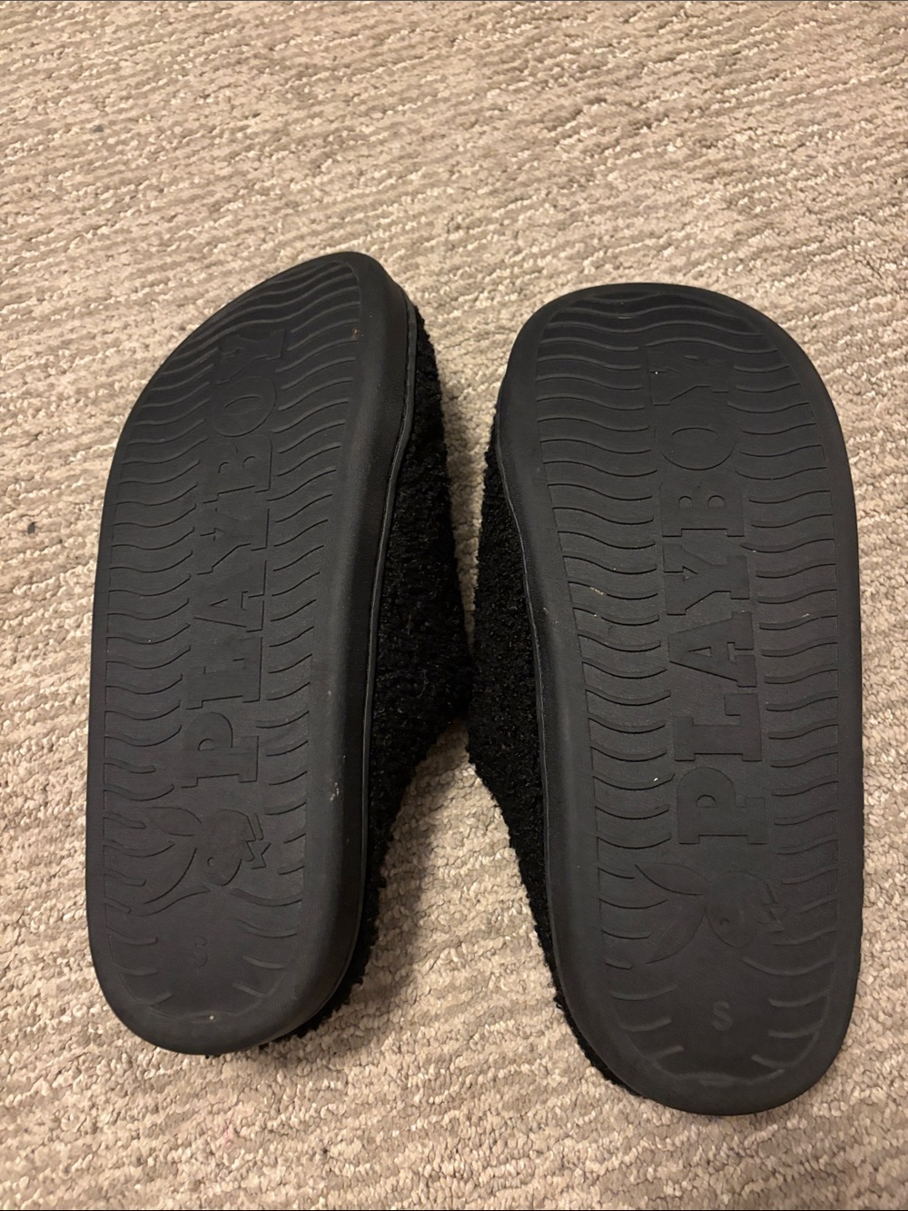 PLAYBOY Black Plush Slippers with White Bunny Logo - Picture 3 of 3